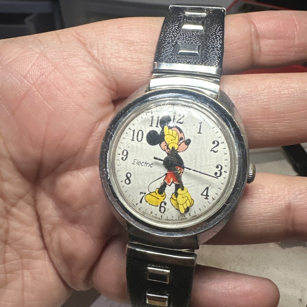 Working Vintage Timex Electric Mens Disney Mickey Mouse Rare Watch 36mm 7.5" Run